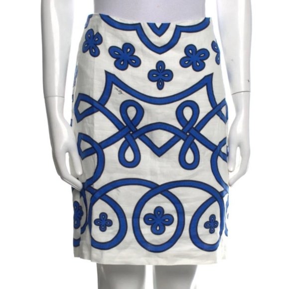 J McLaughlin Dresses & Skirts - Designer J McLaughlin Linen Blend Skirt with Embroidered Design